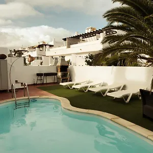 Surf&sleep Hostel